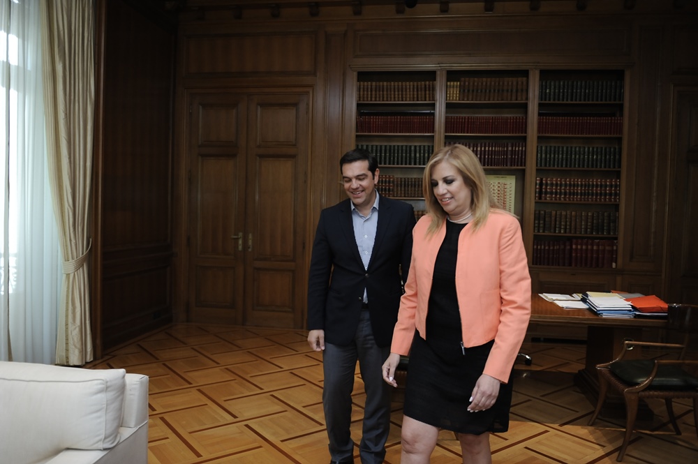 Στο Μαξίμου η Γεννηματά 