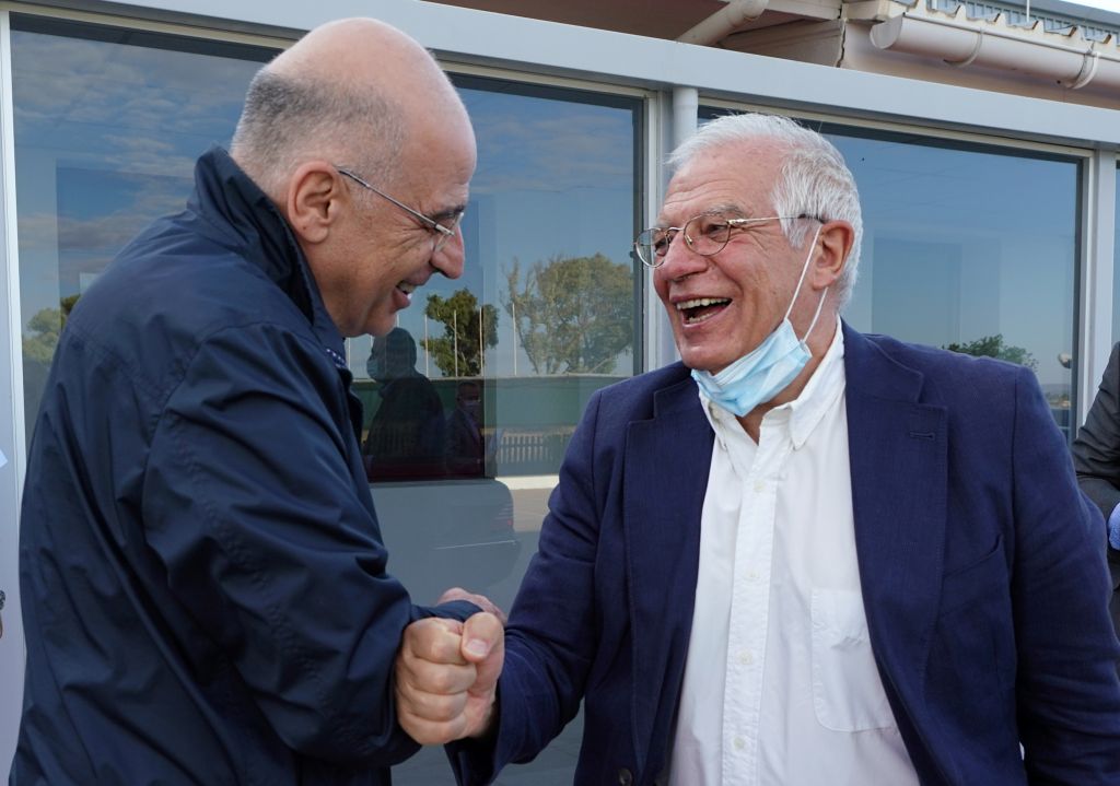 Τρελή αλληλεγγύη